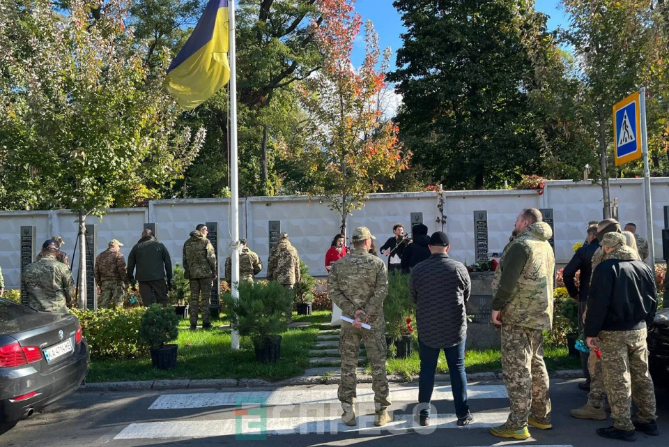 Алея пам'яті біля Лук'янівського цвинтаря