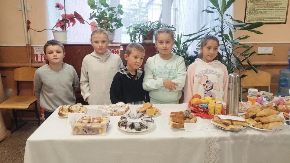Школярі Горбківської гімназії зібрали 13 тис. грн на підтримку ЗСУ