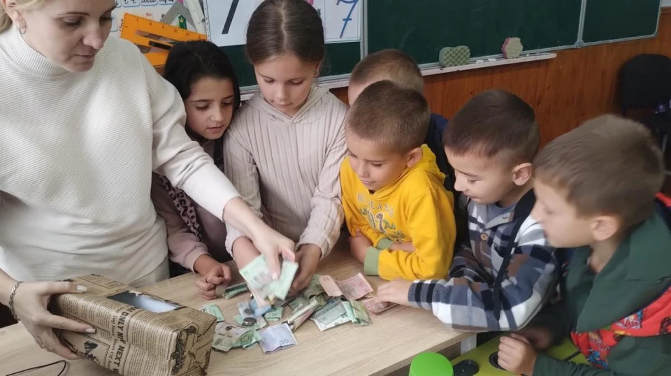 Школярі Горбківської гімназії зібрали 13 тис. грн на підтримку ЗСУ