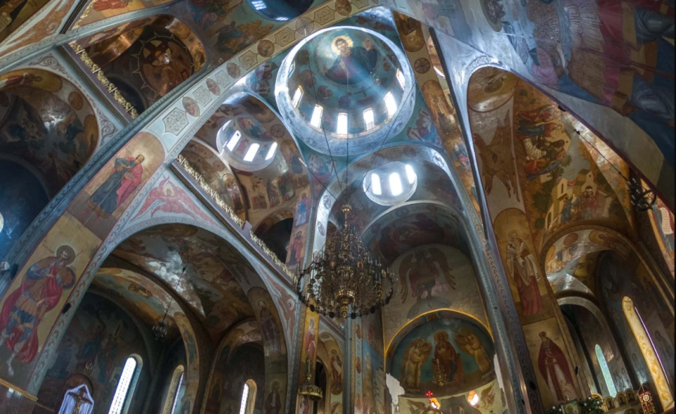 Під куполом Свято-Михайлівського собору в Черкасах
