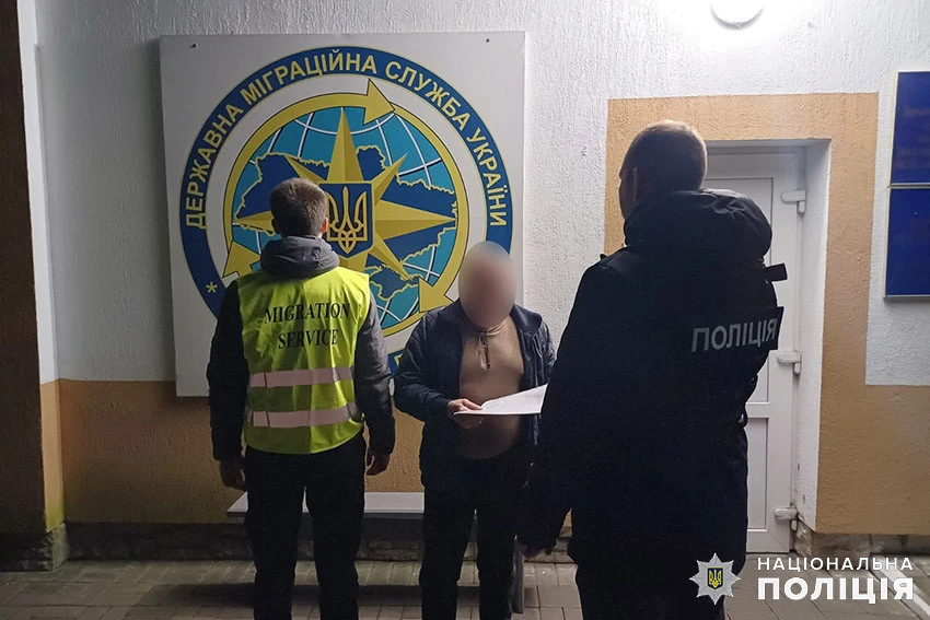 На Хмельниччині виявили росіянина-нелегала із кримінальним минулим