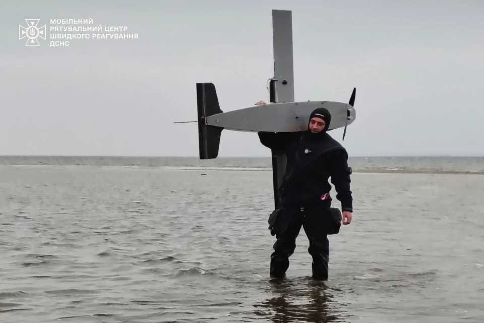 водолаз із залишками БПЛА