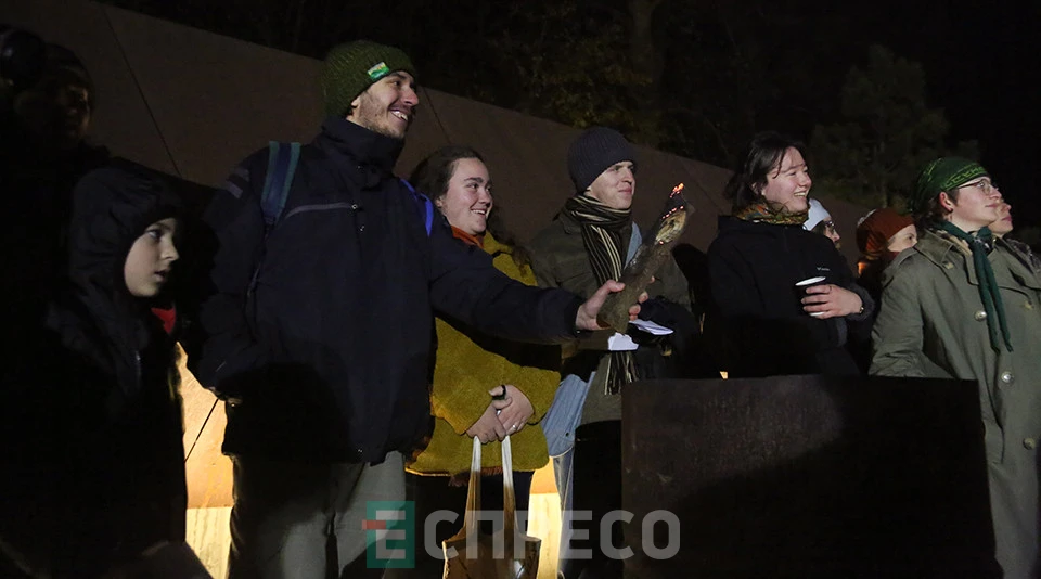 ватра в пам'ять про Небесну Сотню у Львові
