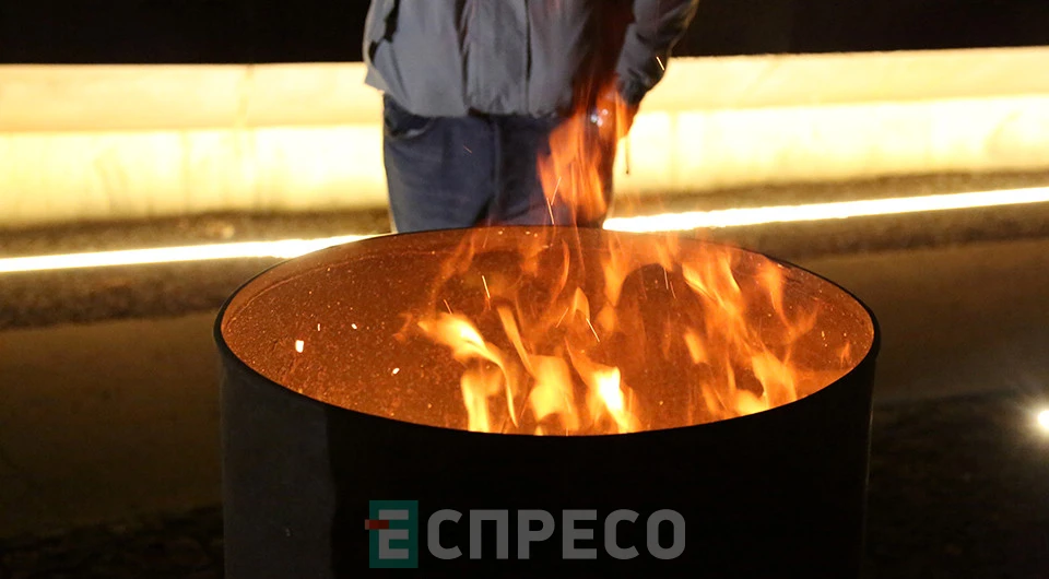 ватра в пам'ять про Небесну Сотню у Львові