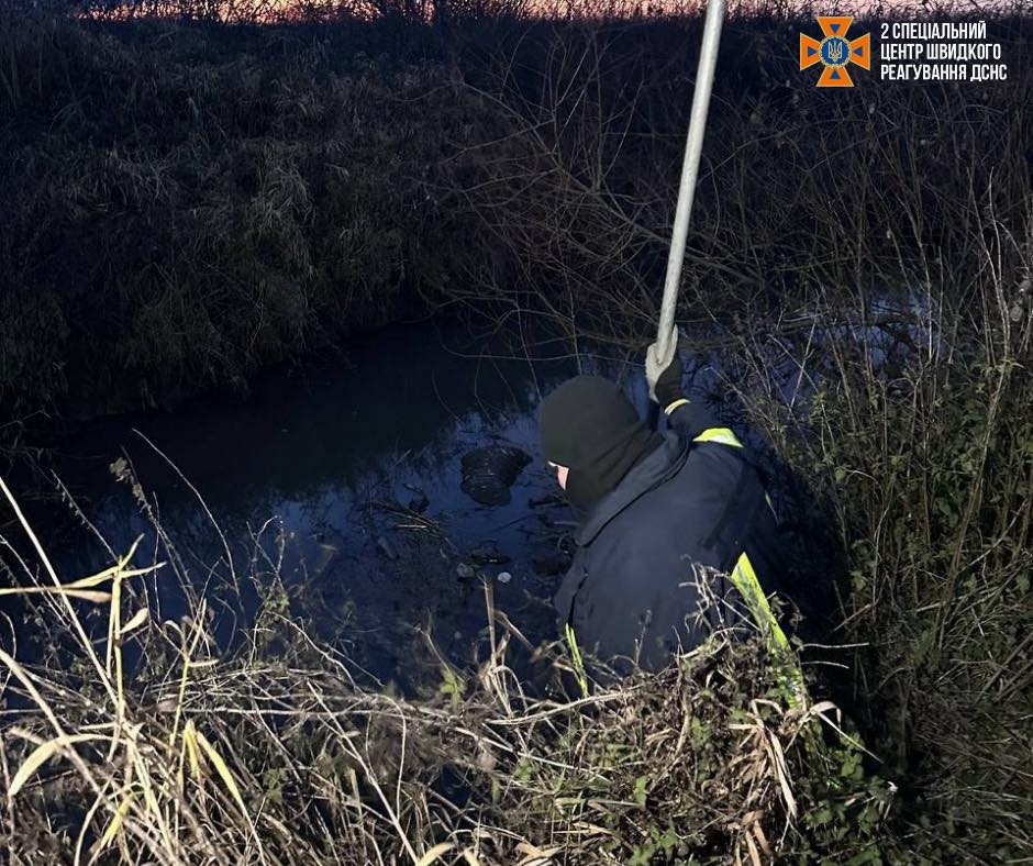 Неподалік Дрогобича на Львівщині у річці знайшли тіло чоловіка