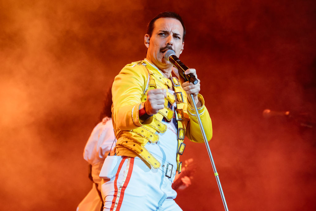 Гурт Queen вперше представив різдвяну пісню, записану 1974 року