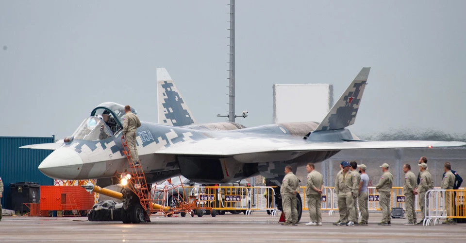 Су-57 на Чжухайському авіасалоні 2024