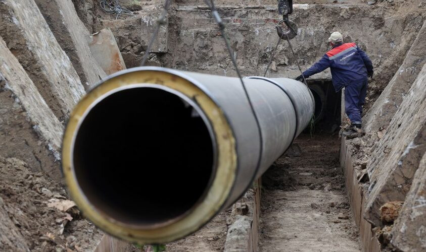 Через прорив на теплотрасі кілька багатоповерхівок у Львові залишились без тепла