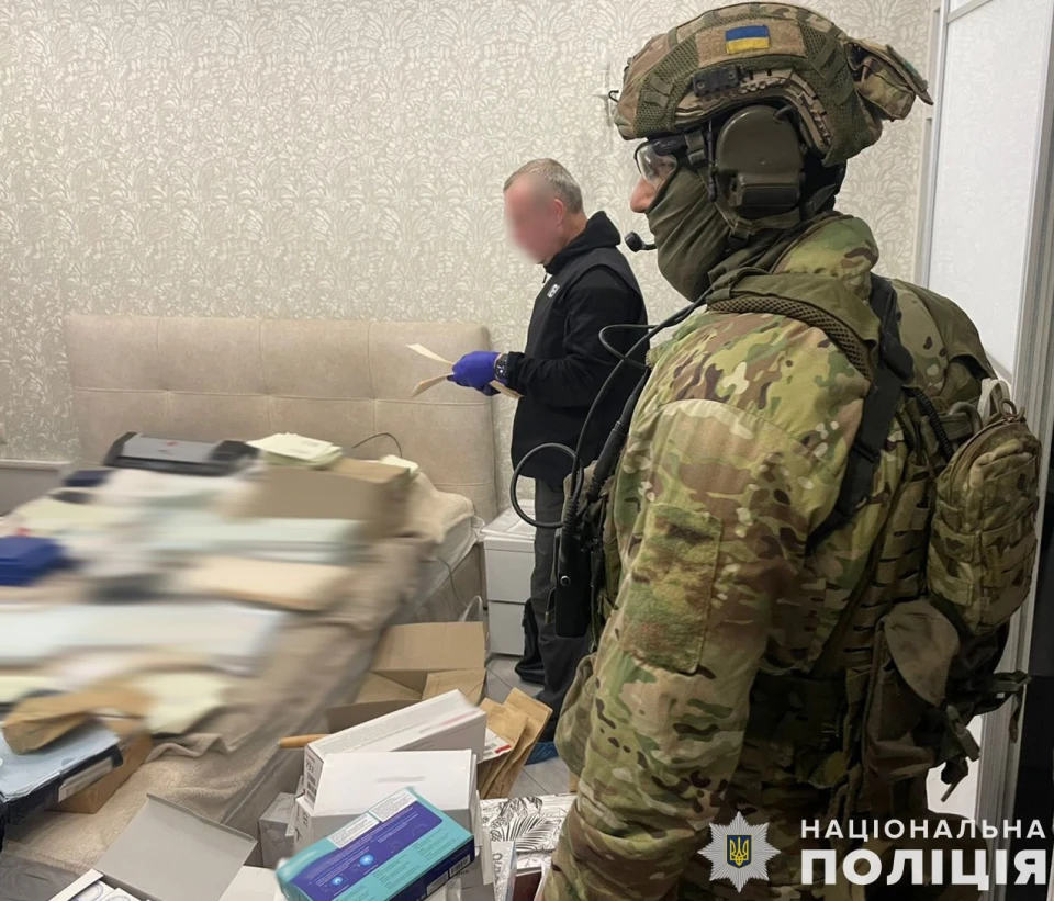 Виготовляла ухилянтам фіктивні документи