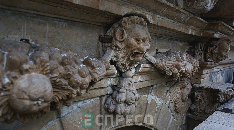 реставрація палацу Корнякта у Львові