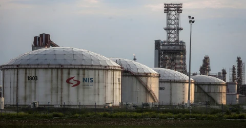 сербська нафтогазова компанія NIS