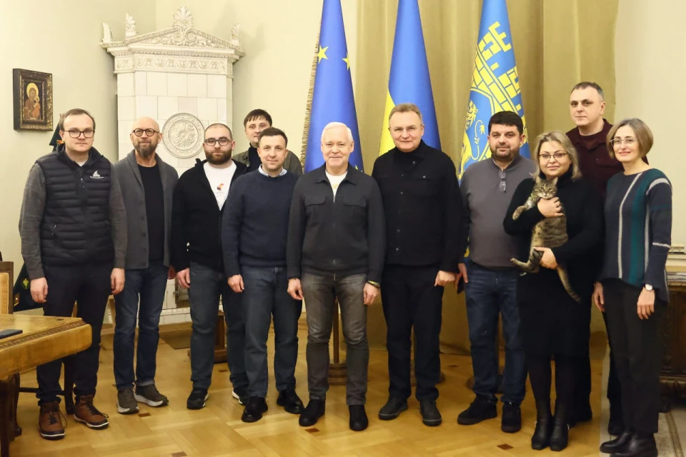 підписання угоди між Львовом і Харковом