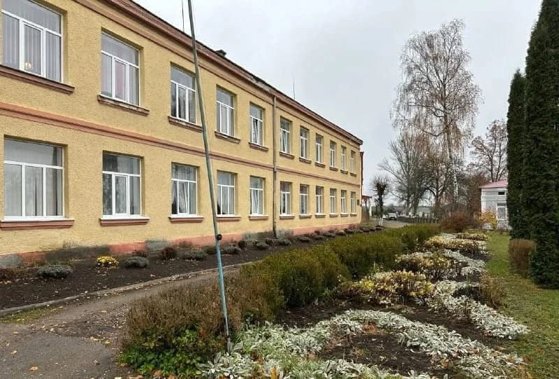 Директорку спецшколи на Тернопільщині, де розслідують насильство над дітьми, звільнили з посади