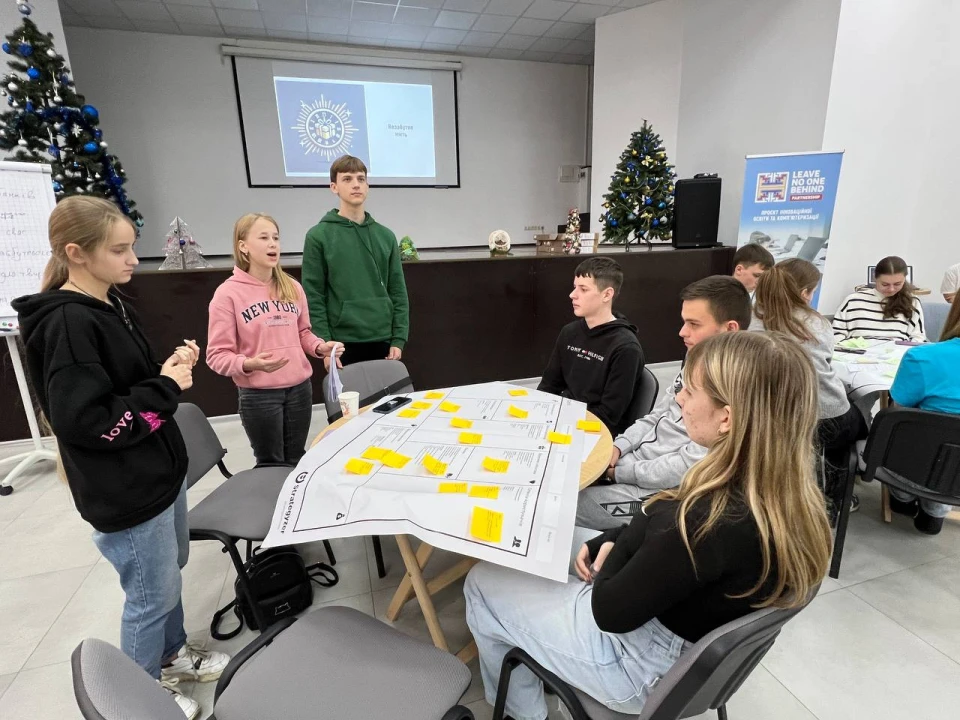 Проєкт Leave no one behind partnership і львівські школярі