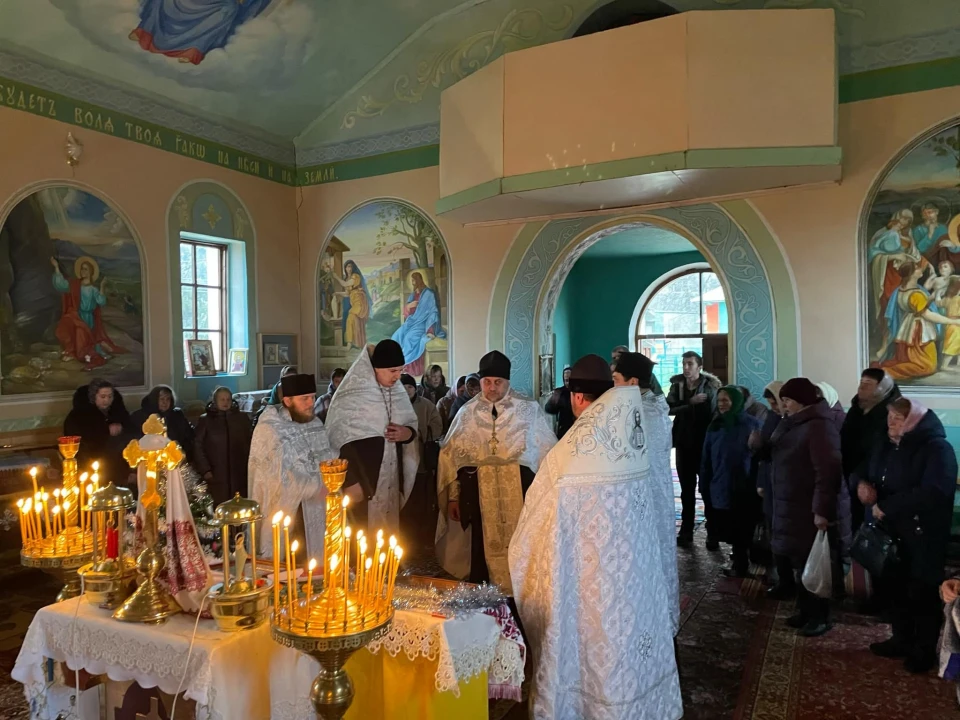 У храмі Різдва Пресвятої Богородиці на Хмельниччині вперше молилися українською