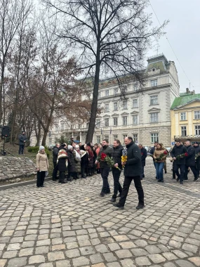 У Львові відзначають 87-му річницю з дня народження Героя України Вʼячеслава Чорновола