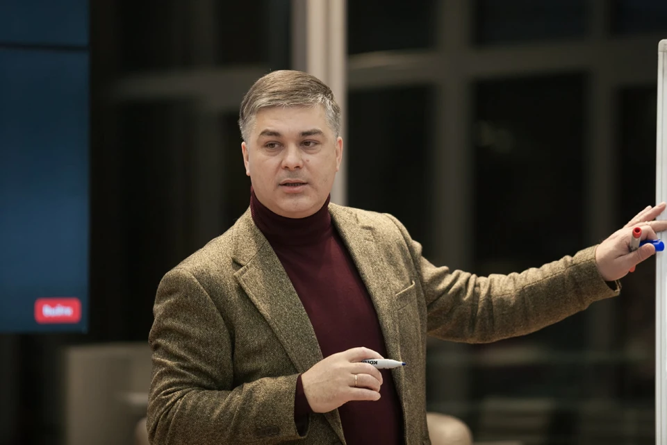 психолог Валентин Кім