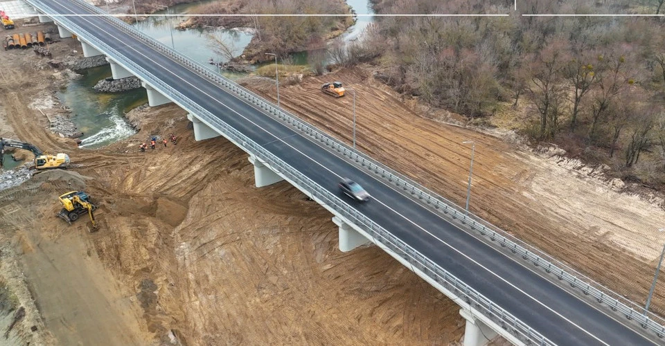 міст через річку Тетерів