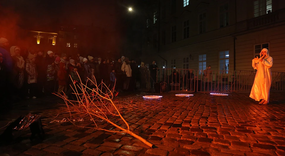 вистава-містерія "Різдвяна молитва" у Львові