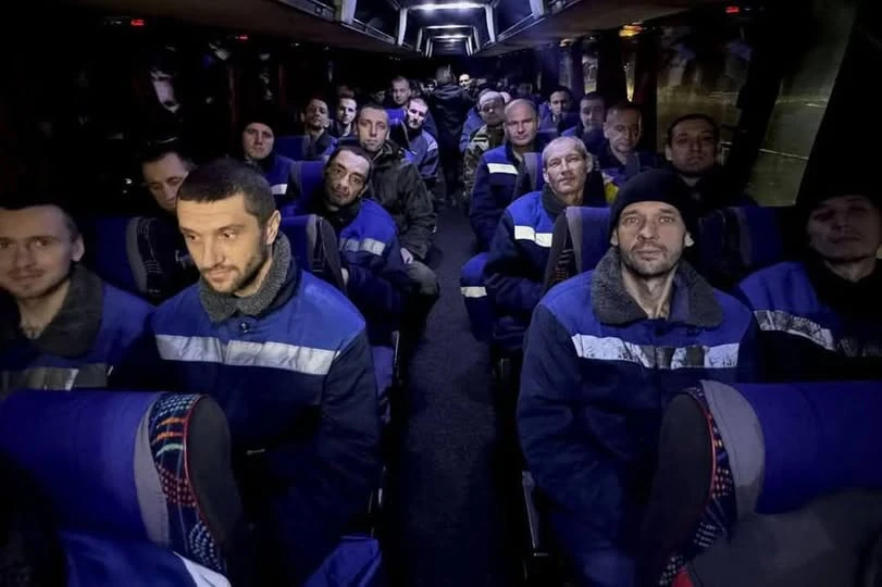 Троє хмельничан повернулися з російського полону
