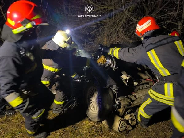 У ДТП на Прикарпатті загинули п'ятеро людей