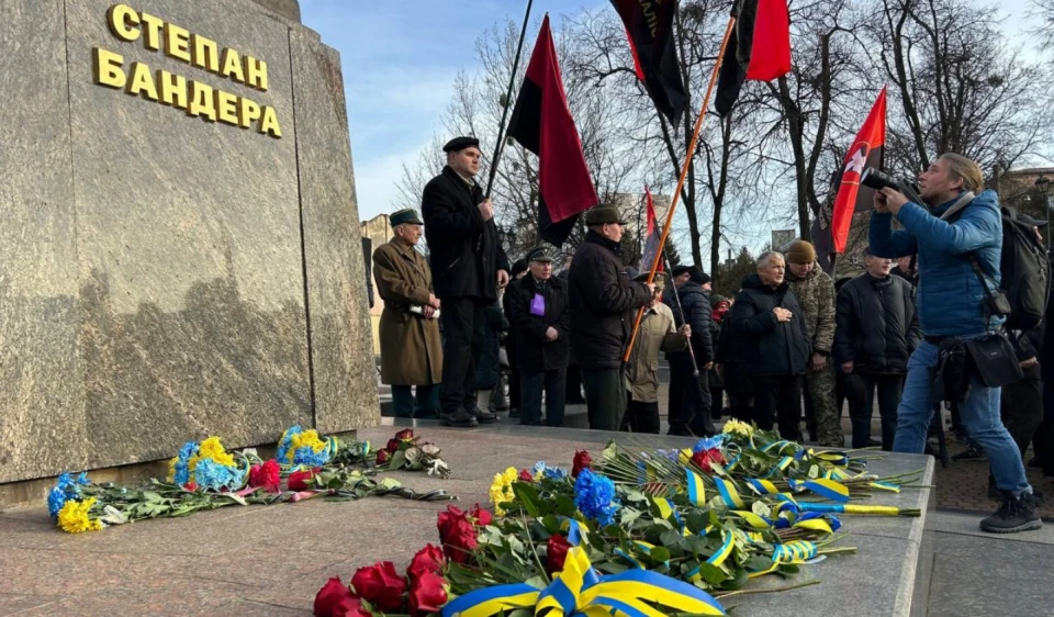 вшанування пам'яті Степана Бандери у Львові