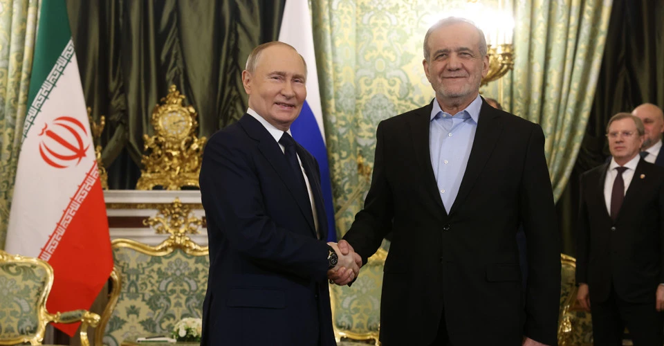 Путін та президент Ірану Пезешкіан
