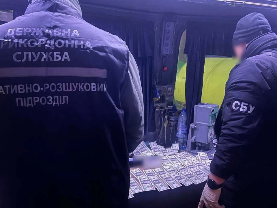 залізничники перевозили ухилянтів