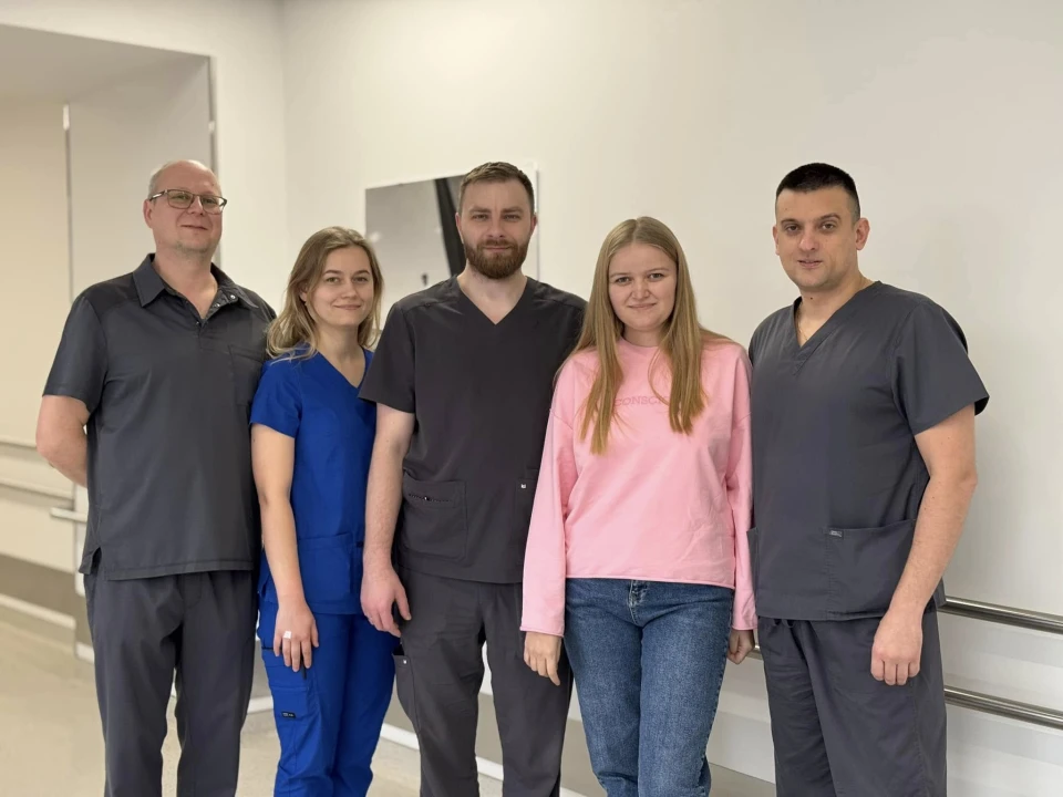 Львівські хірурги видалили пацієнтці втричі збільшену селезінку всього через 5 невеликих проколів
