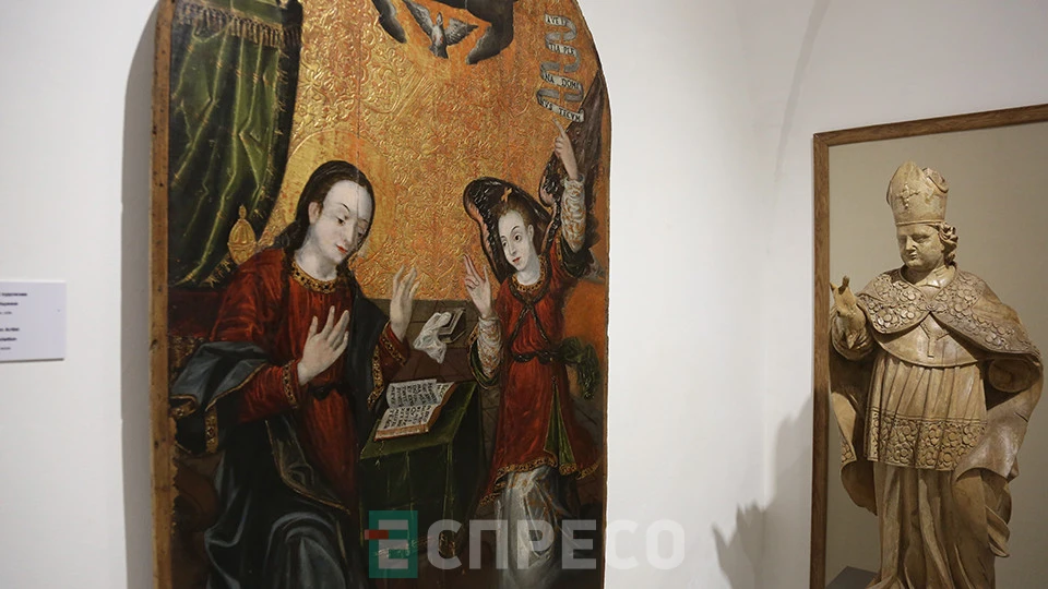 експозиція "Слава роду – слава народу: militaris, sacrum, artis" у Жовківському замку