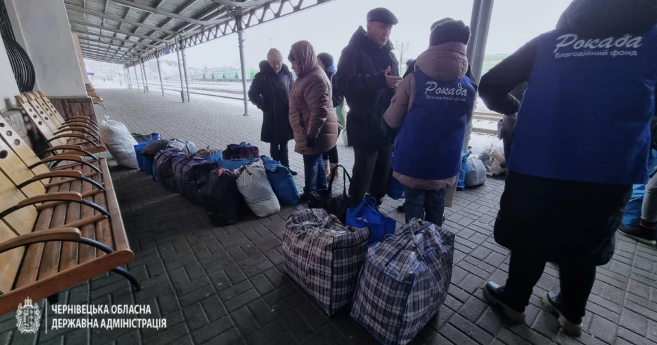 зустріч евакуаційного потяга, Чернівці