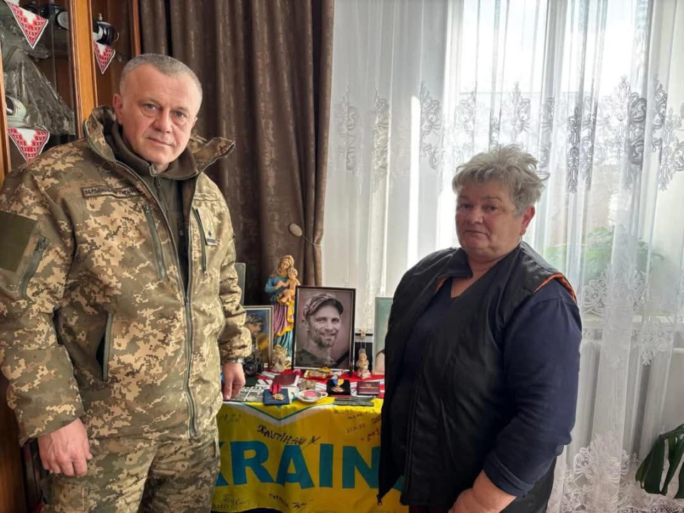 Полеглого захисника зі Львівщини посмертно нагородили "Хрестом Хоробрих"
