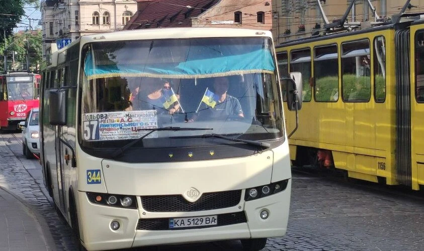 У Львові з 3 березня автобус №57 матиме кінцеву зупинку на пл. Різні