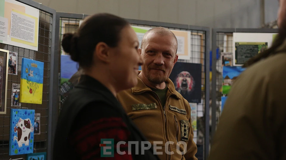 виставка картин ветеранів "Сила кольору" у Львові