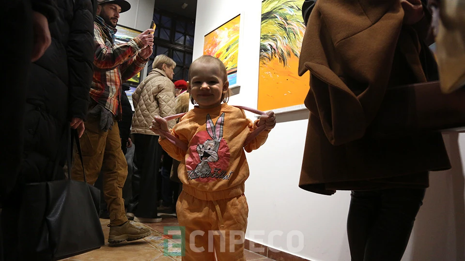 виставка "Земля, що шукає світло" Лілії Студницької у Львові