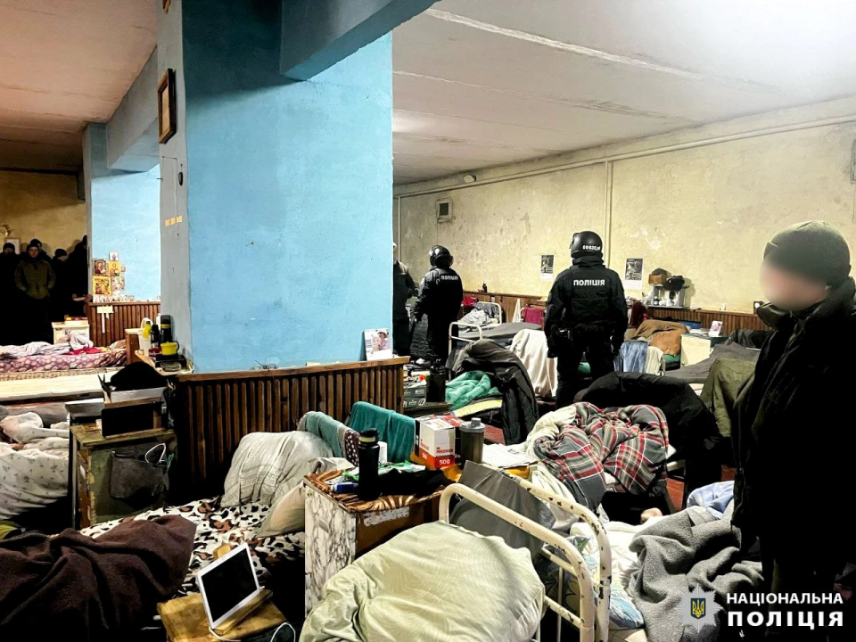 Постачали наркотики до колонії: на Рівненщині викрили злочинний бізнес