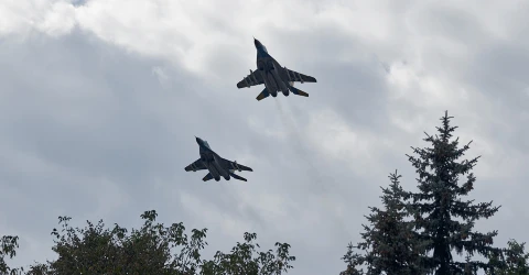 винищувач F-16