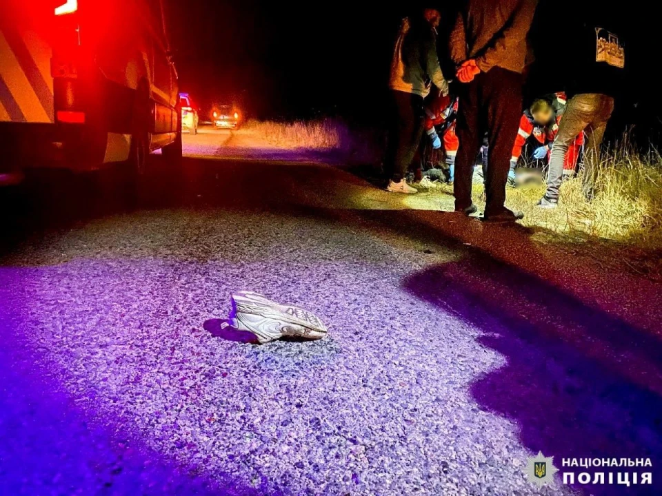 На Рівненщині під колесами авто загинув чоловік
