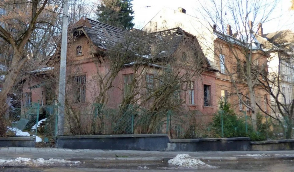 втрачена вілла Люсія, вул. Свєнціцького, 16