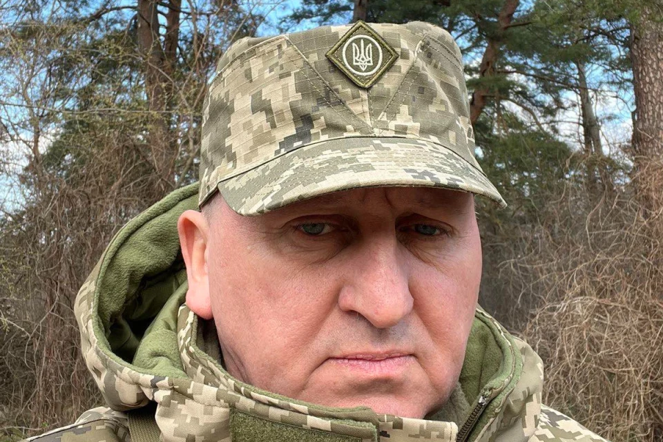 на фото Олександр Лисенко