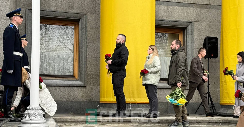 парламентарі вшанували памʼять загиблих нацгвардійців