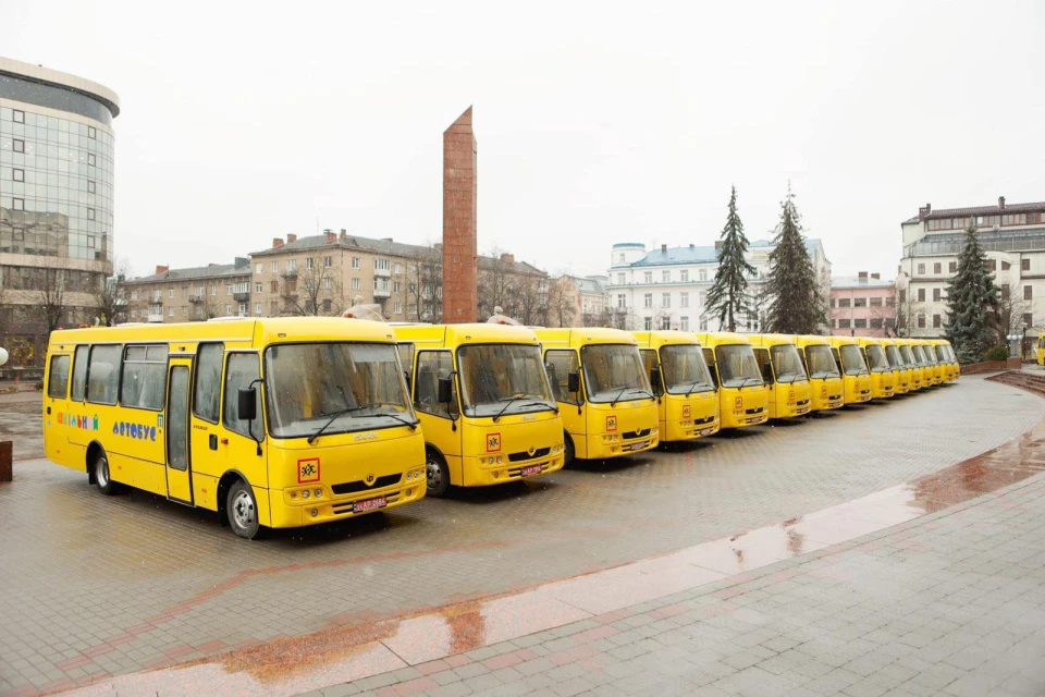 На Прикарпатті цьогоріч школи на 100% забезпечать спецтранспортом для дітей з особливими потребами