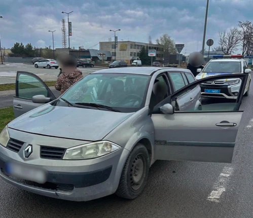 У Львові затримали пʼяного водія, який перевозив двох дітей та вагітну жінку
