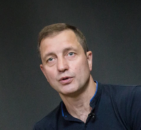Валентин Бадрак