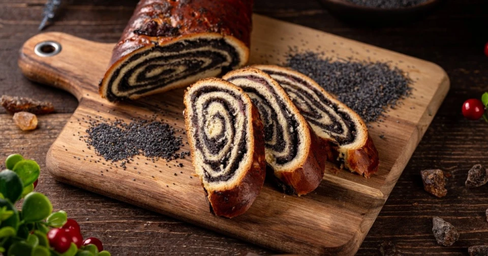 Завиванець з маком