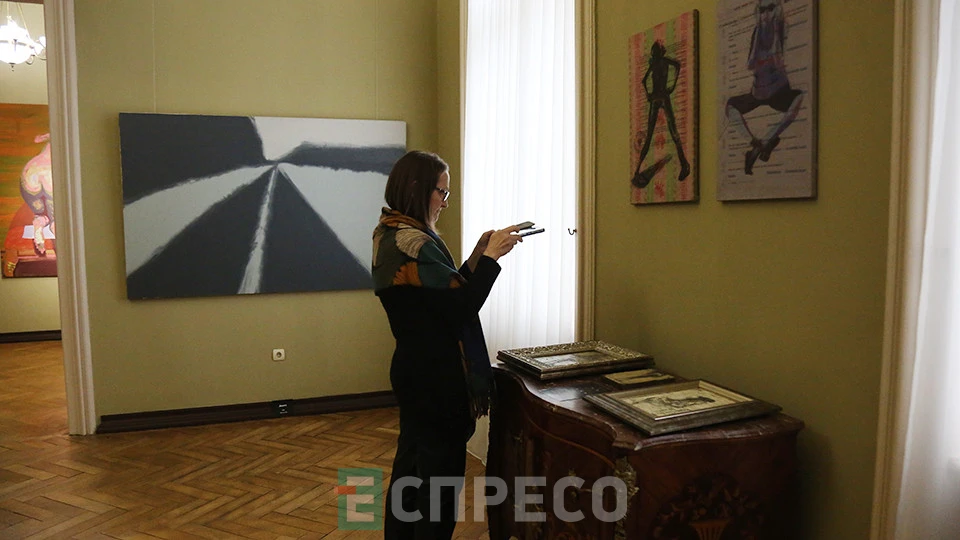 виставка художниці Марини Скугарєвої "РАЦС" у Львові