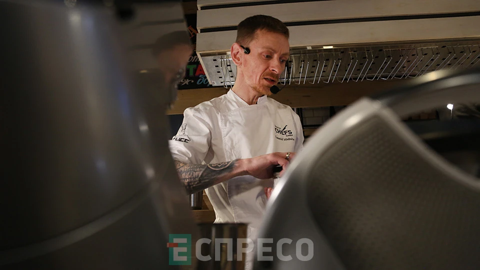 майстер-клас у Львові з приготування паски з урожаю розмінованих полів