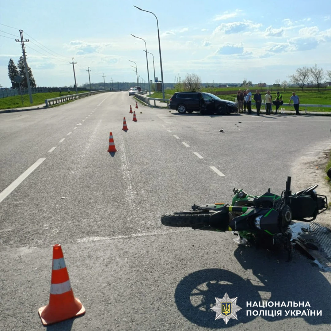 На Львівщині за добу у ДТП з мотоциклами постраждало 6 людей