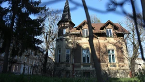 вілла Дзівінського, або вілла "На хресті" у Львові, вул. Чупринки, 21 вілла Дзівінського, або вілла "На хресті" у Львові, вул. Чупринки, 21