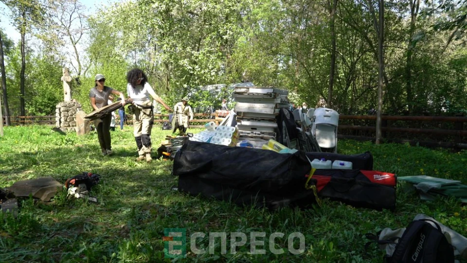 Ексгумація в Пужниках